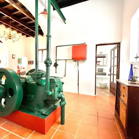 Great Rural House With Jacuzii, Wifi And Barbecue In Lanzarote Style בית נופש