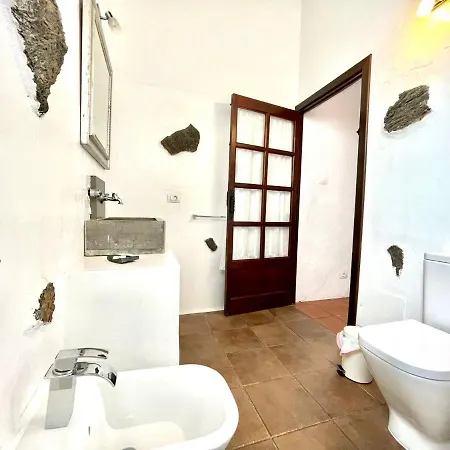Holiday home Great Rural House With Jacuzii, Wifi And Barbecue In Lanzarote Style Haria
