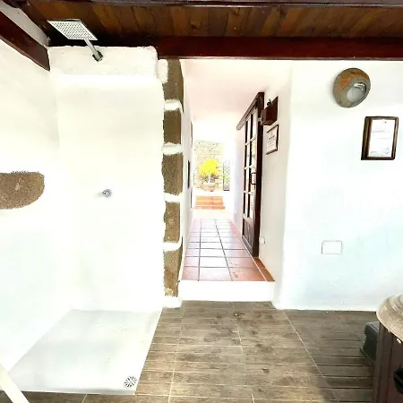 Great Rural House With Jacuzii, Wifi And Barbecue In Lanzarote Style *