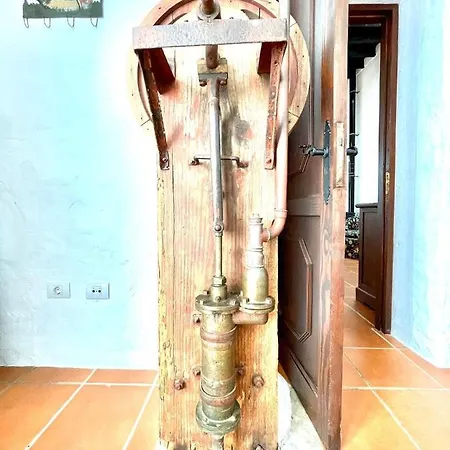 Great Rural House With Jacuzii, Wifi And Barbecue In Lanzarote Style