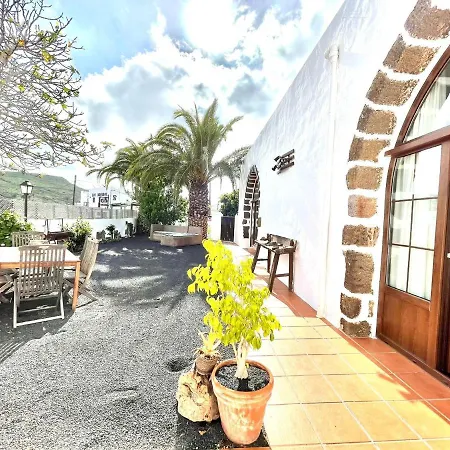 Holiday home Great Rural House With Jacuzii, Wifi And Barbecue In Lanzarote Style Haria